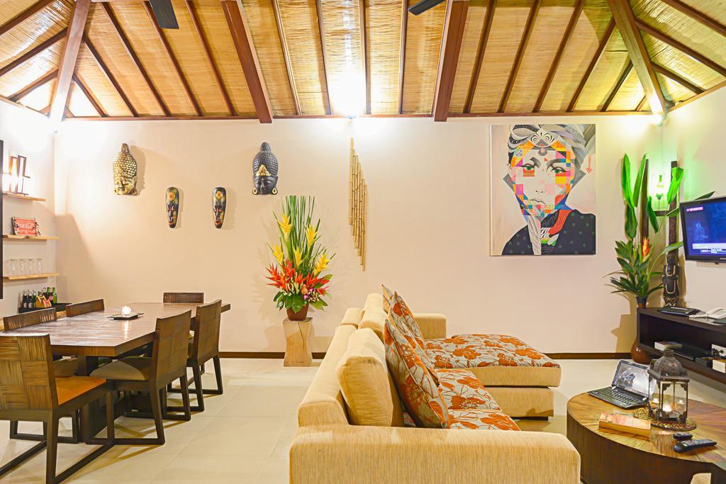 Samana Villas Legian Exteriör bild