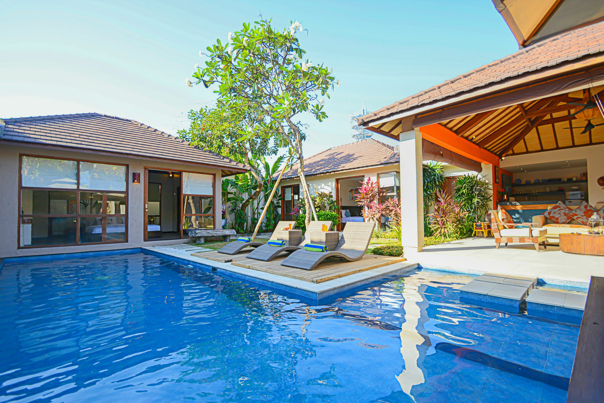 Samana Villas Legian Exteriör bild